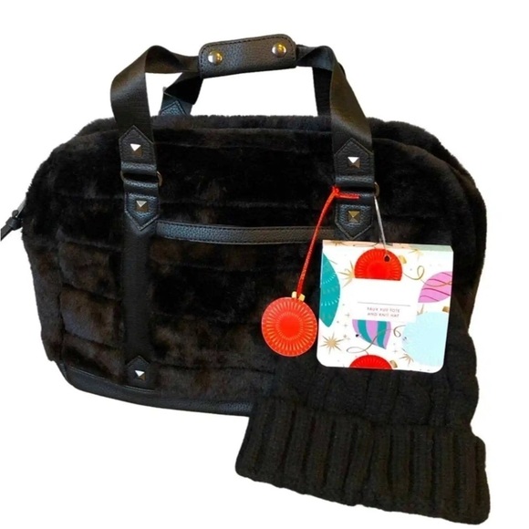 Cynthia Rowley Black Faux Fur Tote & Knit Hat Gift Set NWT! - Picture 1 of 10